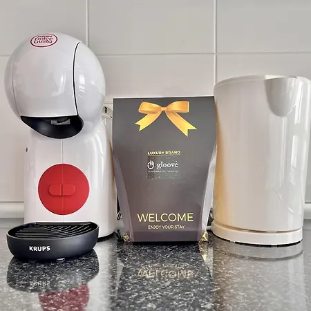 Rouna Iii By Gloove Benidorm